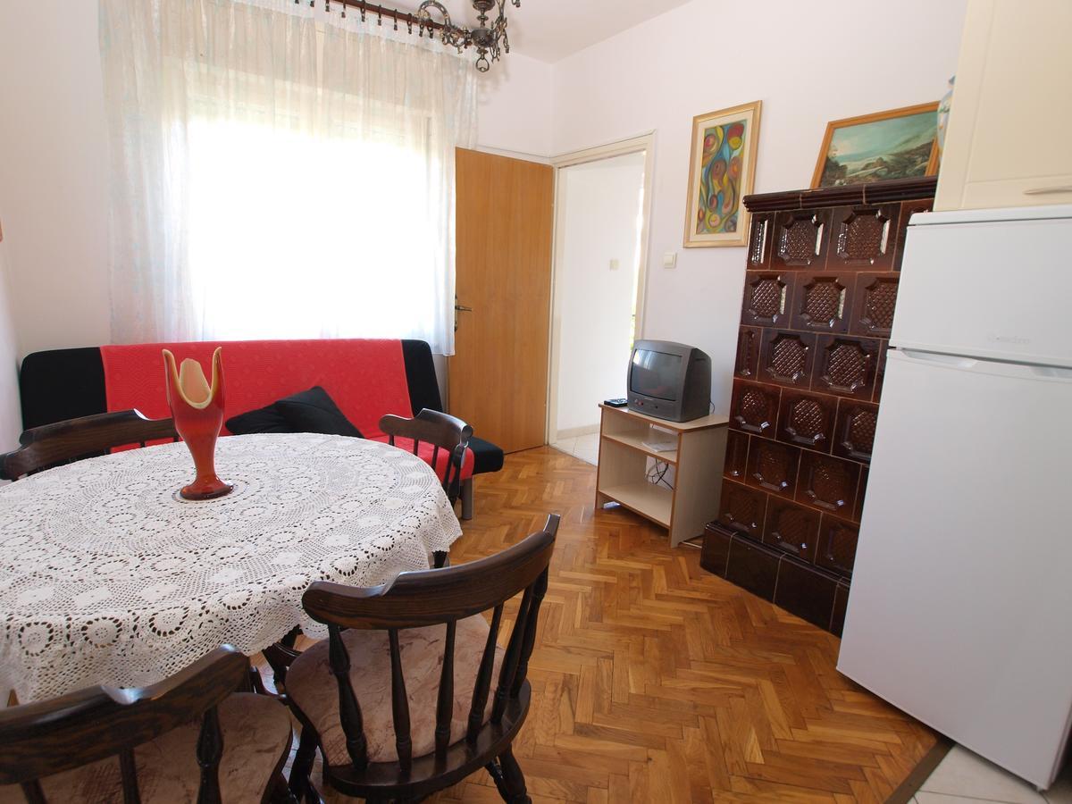 Apartments Valter 613 プーラ エクステリア 写真