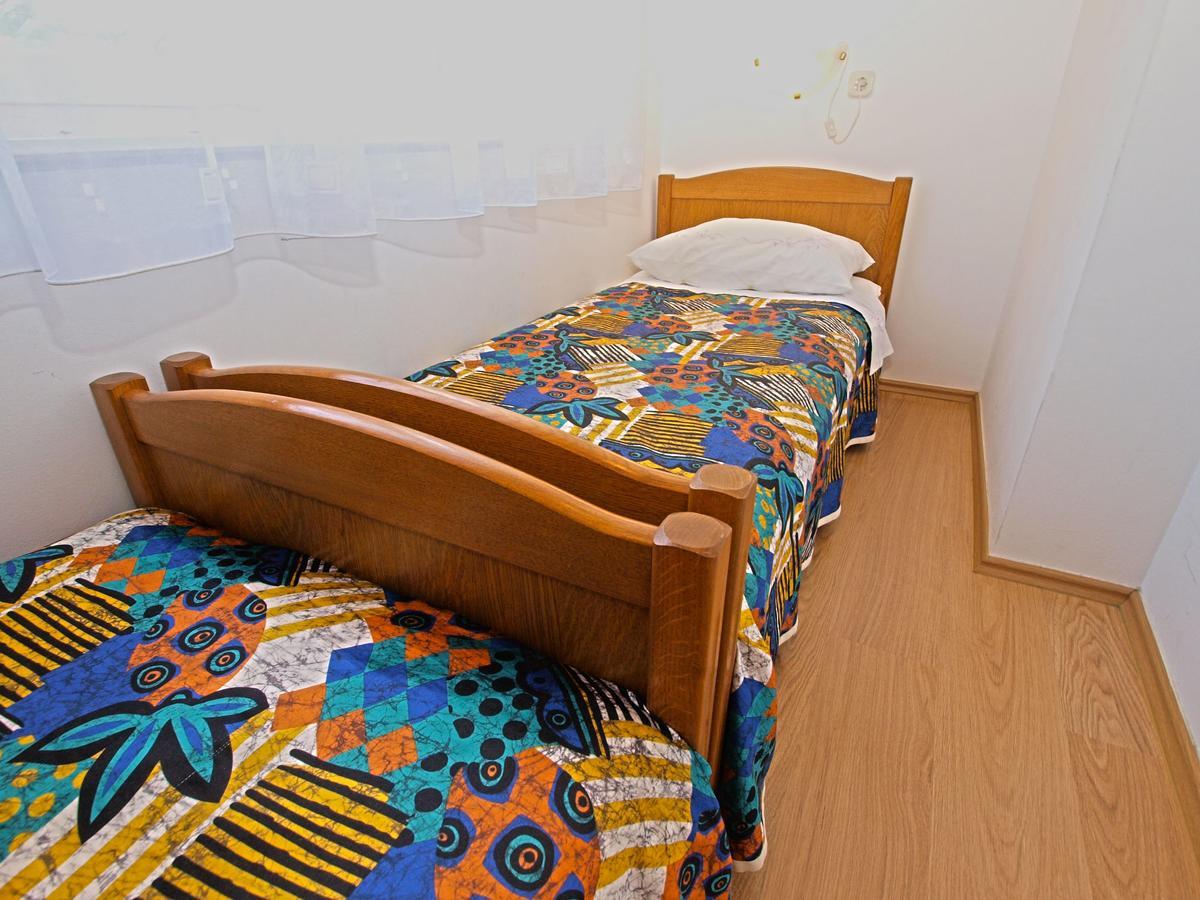 Apartments Valter 613 プーラ エクステリア 写真