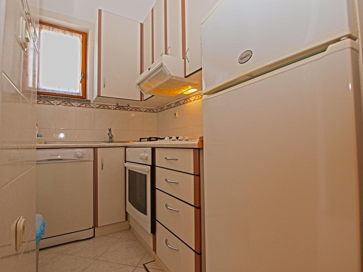 Apartments Valter 613 プーラ エクステリア 写真