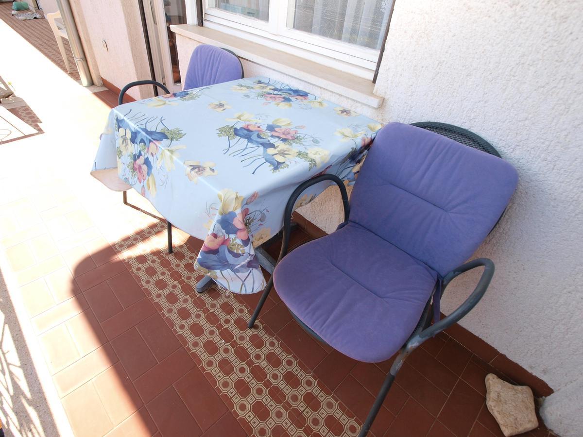 Apartments Valter 613 プーラ エクステリア 写真