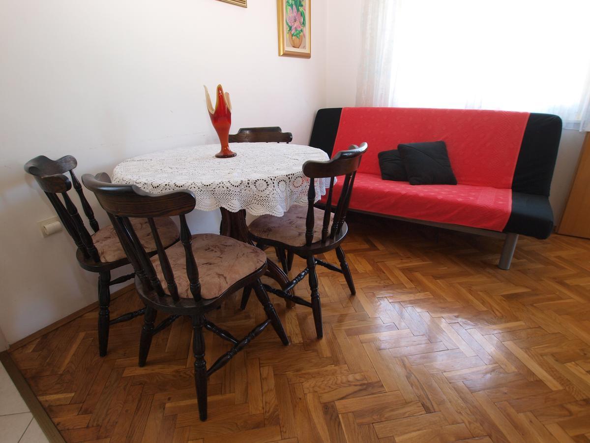 Apartments Valter 613 プーラ エクステリア 写真