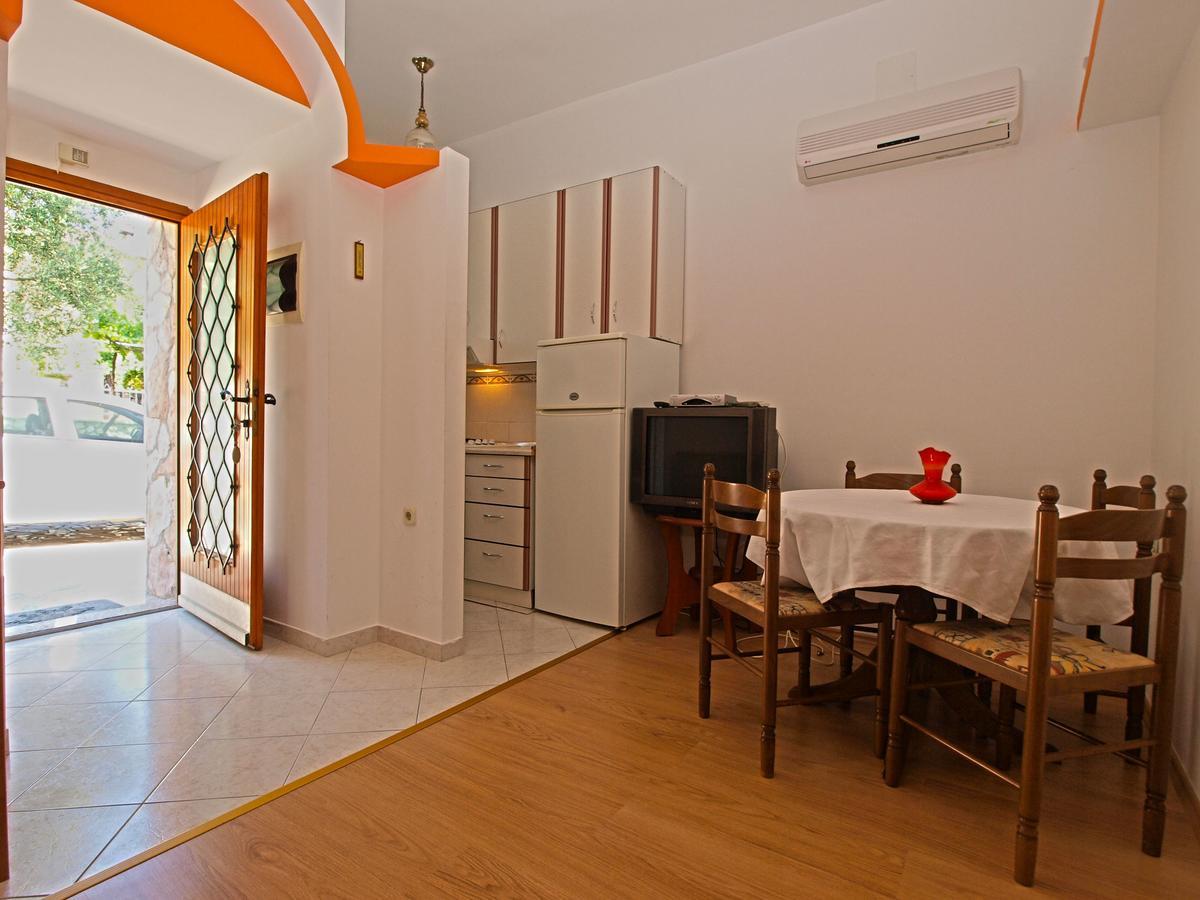 Apartments Valter 613 プーラ エクステリア 写真